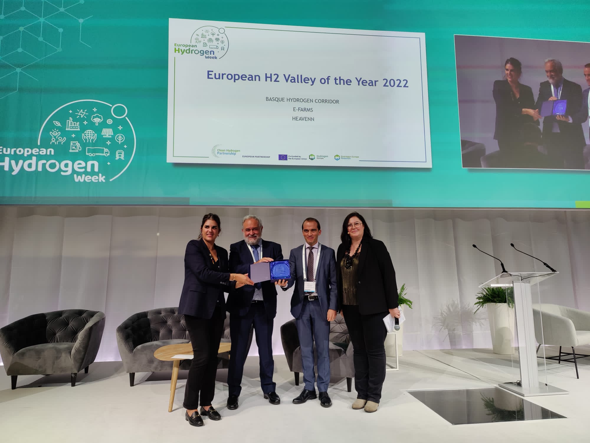 European H2 Valley 2022 Award: a triple valley success